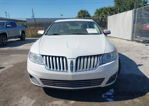 2010 Lincoln Mks z USA, uszkodzony, nr VIN 1LNHL9DR3AG608798